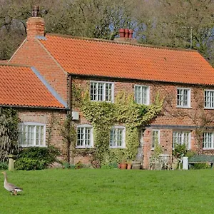 characterful-yorkshire-cottage-beautiful-views.yorkshirehotels.net/
